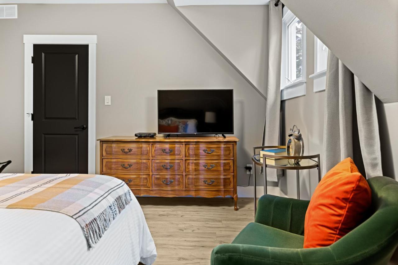 Manoir Highfield Villa Moncton Bagian luar foto