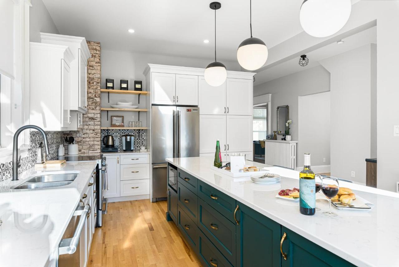 Manoir Highfield Villa Moncton Bagian luar foto
